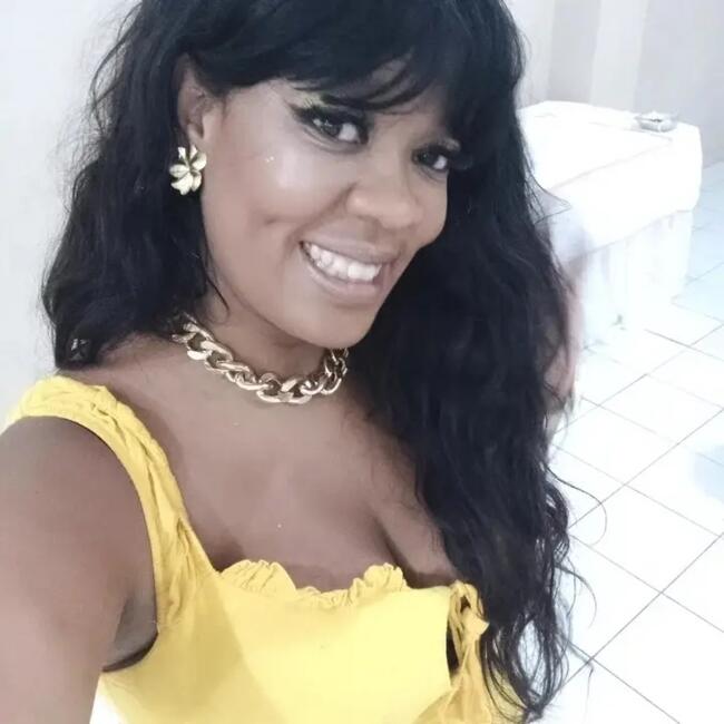 Babysitting job in Salvador: Clarissa