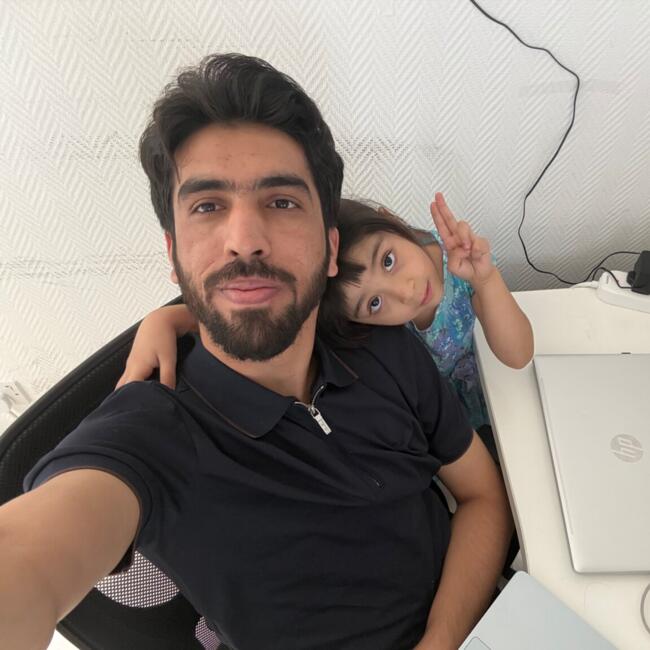Babysitting job in Abu Dhabi: Adnan