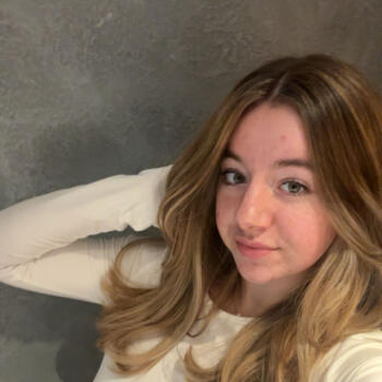 Babysitter Neuenburg: Audrey