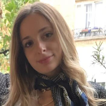 Baby-sitter in Paris: Alexianne