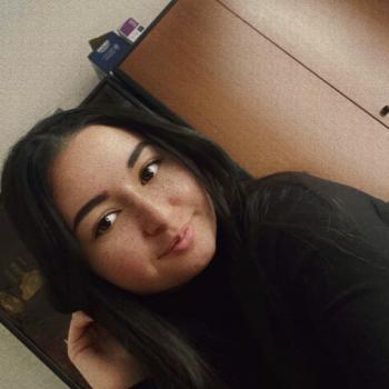 Baby-sitter in Hénin-Beaumont: Yasmin