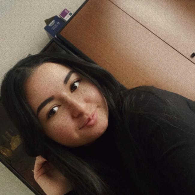 Baby-sitter in Hénin-Beaumont: Yasmin