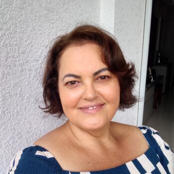 Babysitter in Palhoça: Rosilene