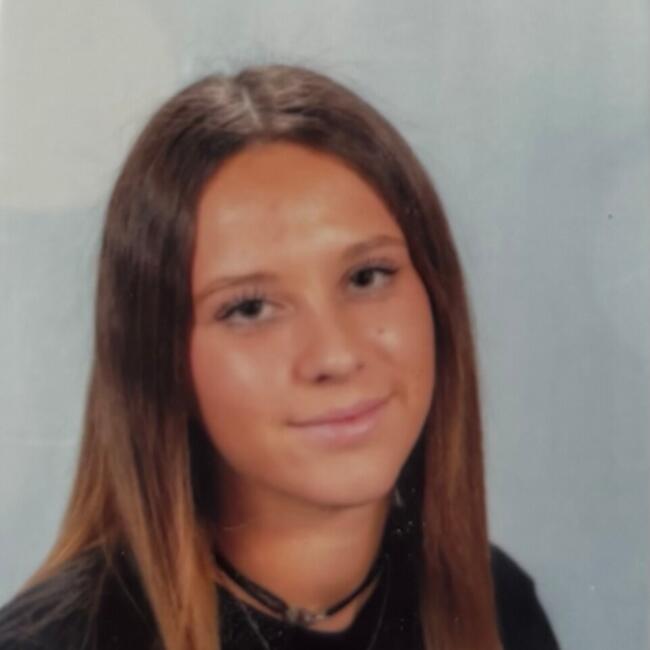 Babysitter in Bouc-Bel-Air: Luna