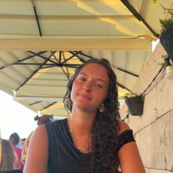 Babysitter in May-sur-Orne: Melissande