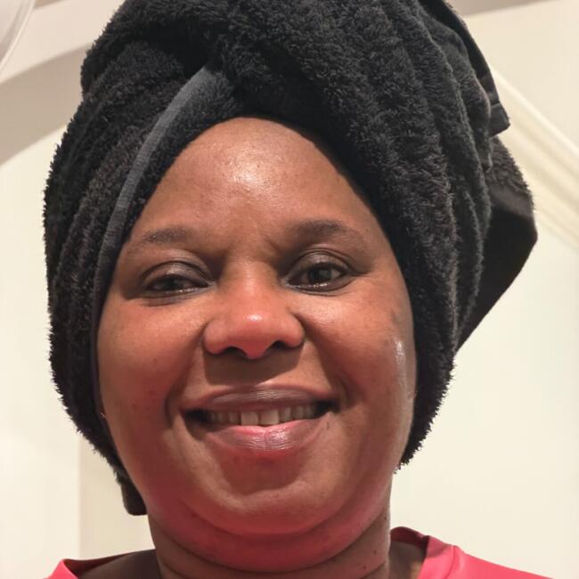 Babysitter in Glasgow: Monalisa