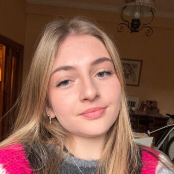 Babysitter Roma: Angelica