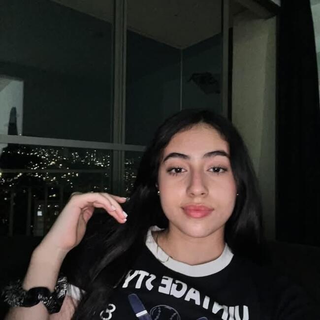 Niñera en San Cristóbal (Antioquia): María José