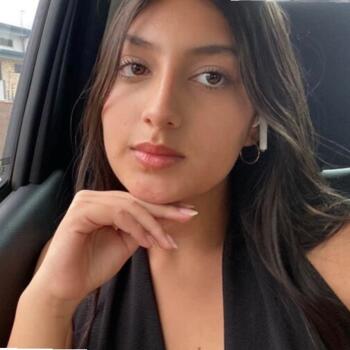 Babysitter in Cartago: Sihara