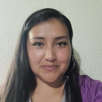 Niñera en Quito: Adriana