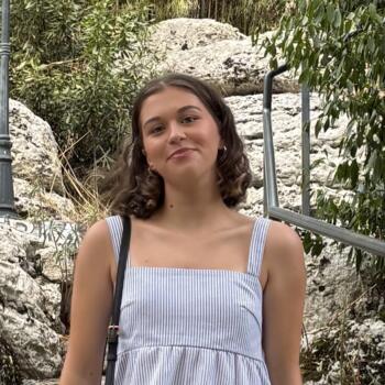 Babysitter in Lexy: Justine