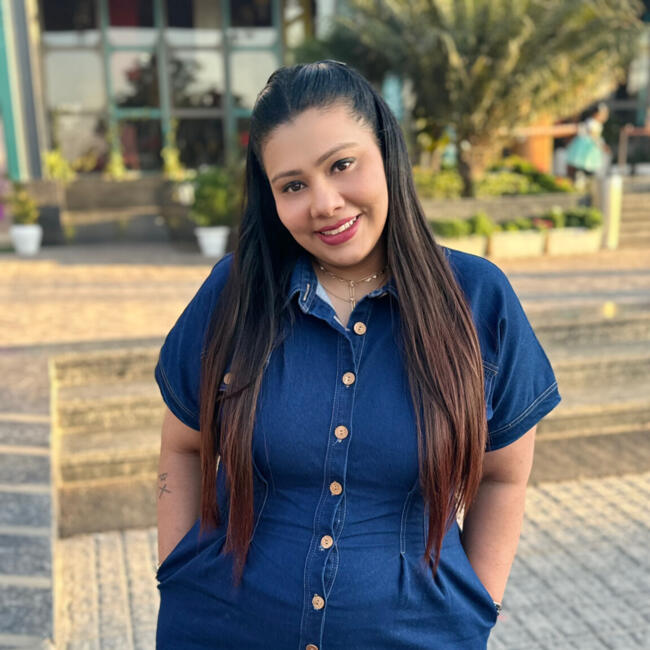 Babysitting job in Delhi: Ria