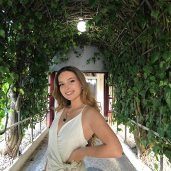 Babysitter em Pombal: Inês