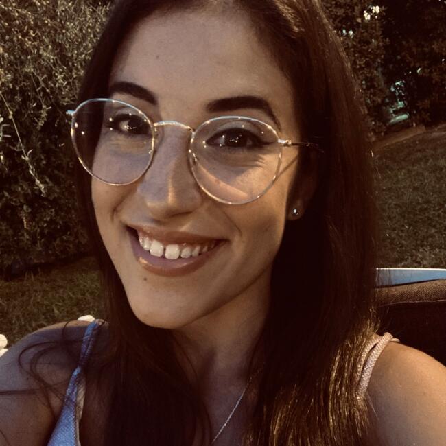 Babysitter a Palermo: Elisabetta