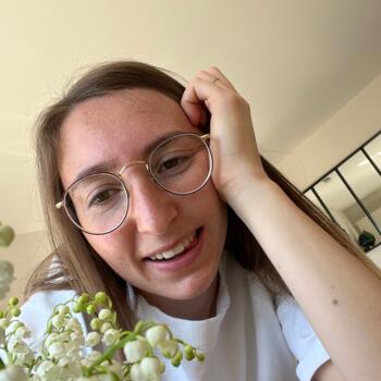 Babysitter in Puilboreau: Maureen