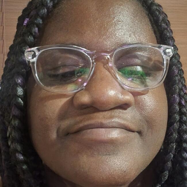 Babysitter in Plantation: Adina