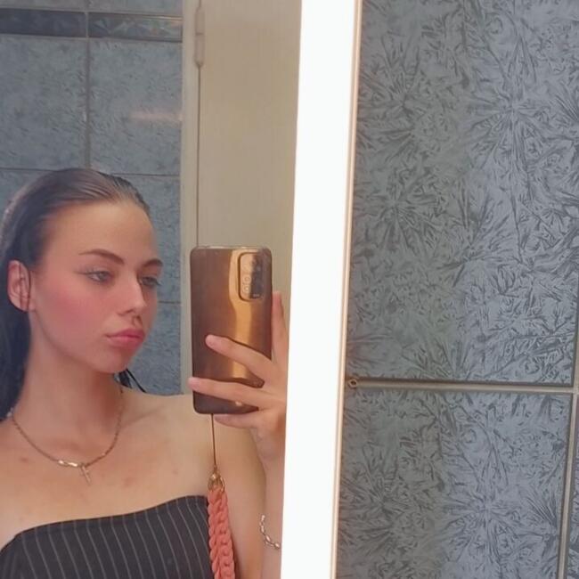 Babysitter in Verdun: Marie