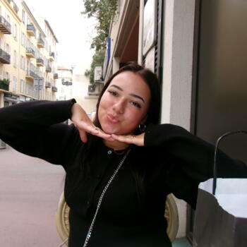 Babysitter in Nice: Marie