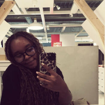 Babysitter in Ganshoren: Neilla