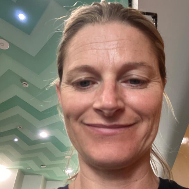 Niñera en Melbourne: Tru-nell