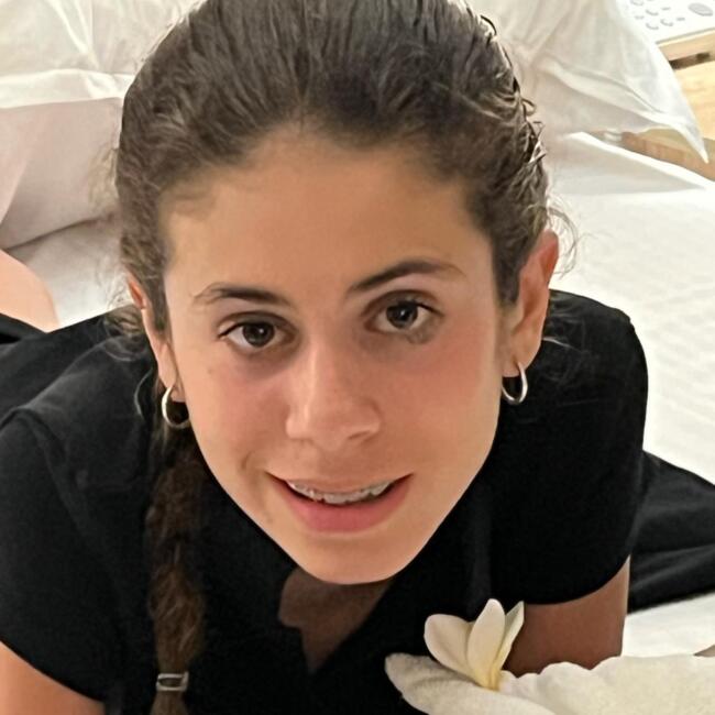 Babysitter in Zug: Alina
