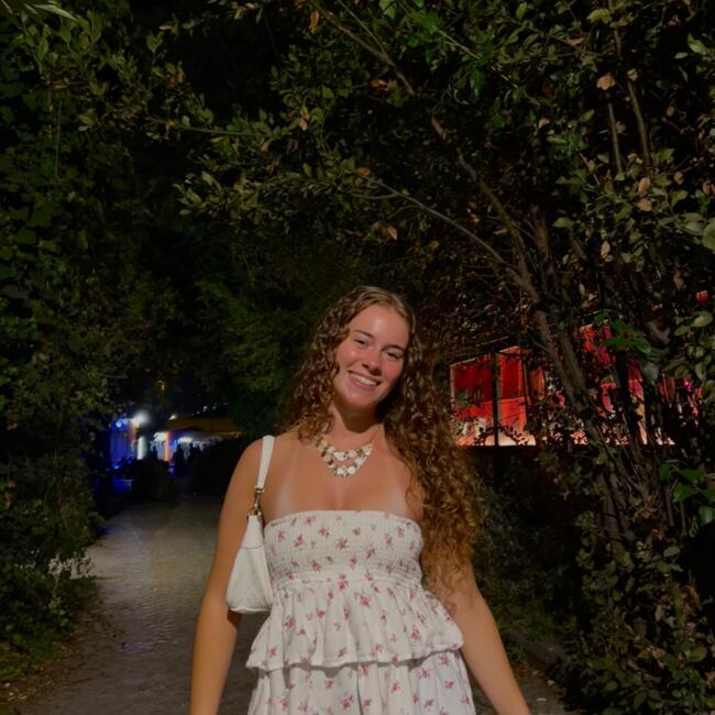 Babysitter em Lisboa: Bruna