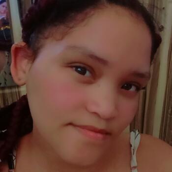 Babysitter in Ceres: Kayzee