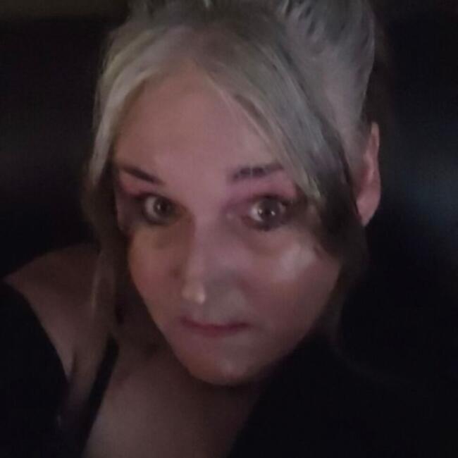 Babysitter in Edmonton: Darilyn