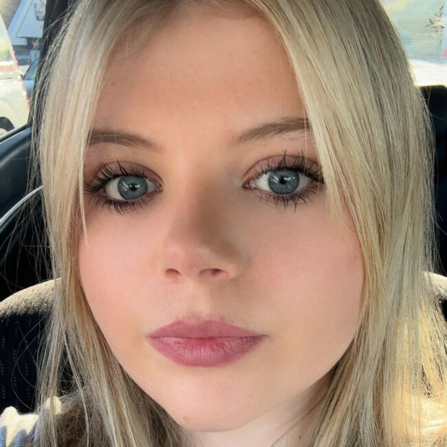 Babysitter in Auckland: Lily-Grace