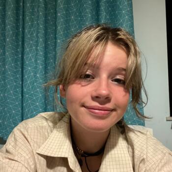Babysitter in Woluwe-Saint-Pierre/Sint-Pieters-Woluwe: Aina