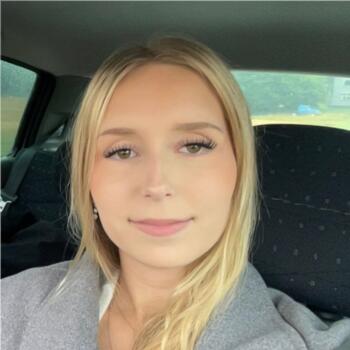 Babysitter in Haninge: Alva