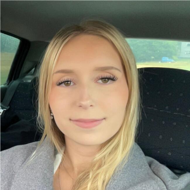 Babysitter in Haninge: Alva