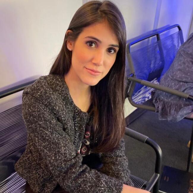 Babysitter a Oberhallau: Paula