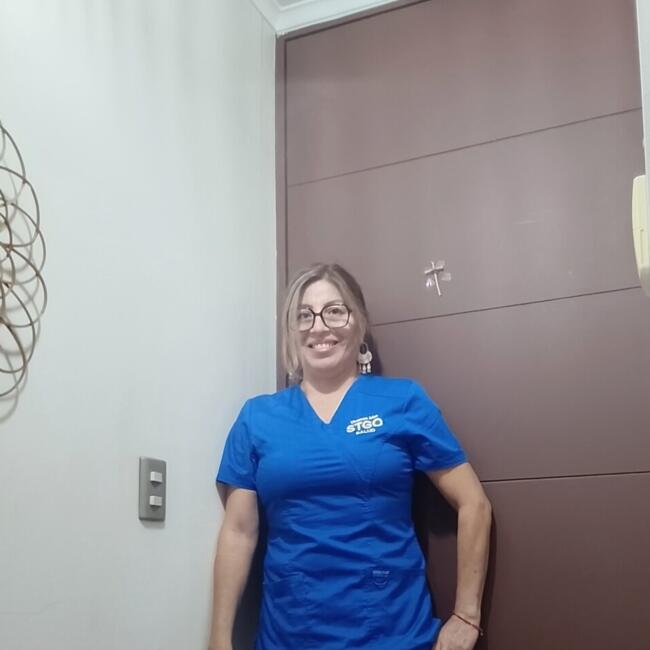 Babysitter in Santiago: Elizabeth