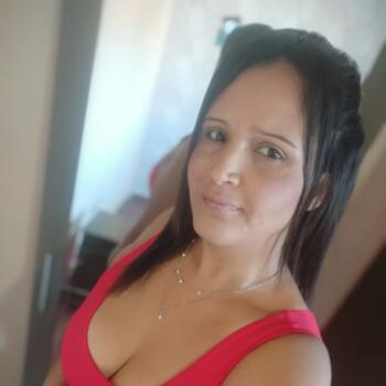 Babysitter in Varginha: SABRINA