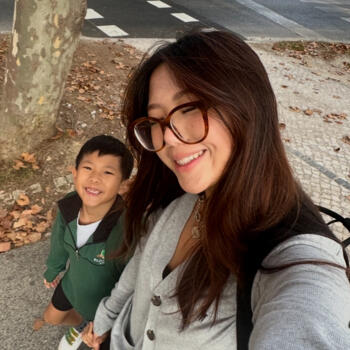 Babysitter em Parede: Sara Yi