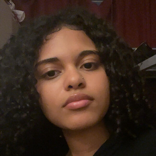 Babysitter in London: Phaedra