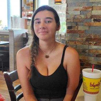 Babysitter Wanaque: Kayla