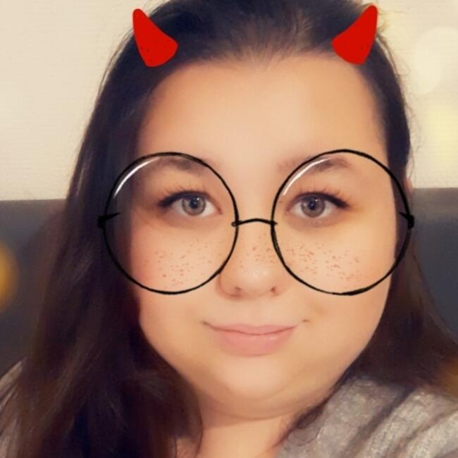 Babysitter in Beaucourt: Emma