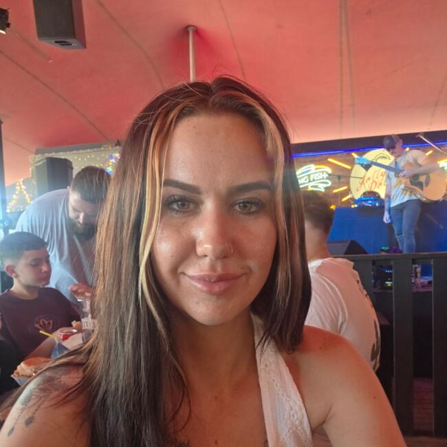 Babysitting job in Jeffreys Bay: Delmari