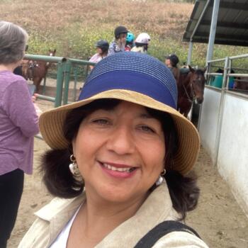 Babysitter in Hawthorne (California): Edith