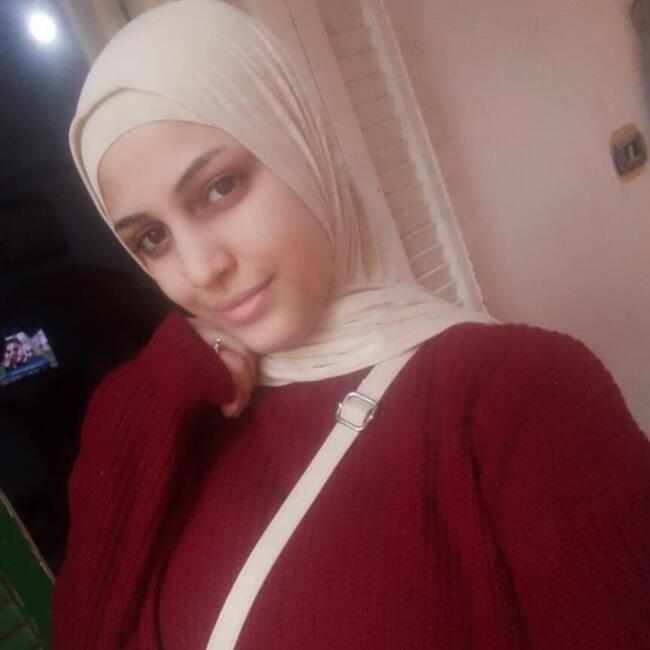 Babysitter in Alexandria: Maruim