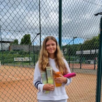 Babysitter in Bry-sur-Marne: Ambre