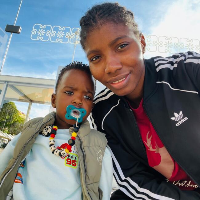 Trabalho de babysitting em Lisboa: Maimuna