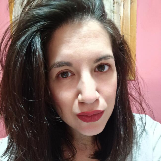 Babysitter in Mándra: Ανδριάνα