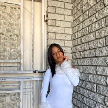 Babysitter in Cape Town: Nakaydia