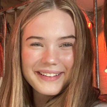 Babysitter in London: Katie