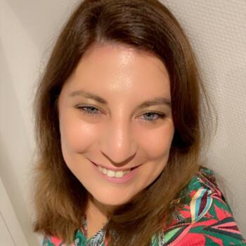 Babysitter in Kruisen: Tina