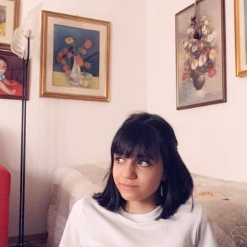 Babysitter Belluno: Giulia