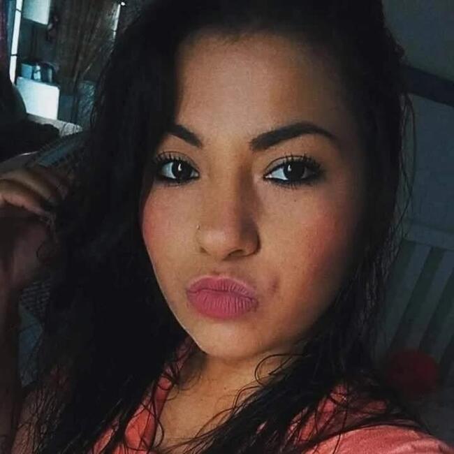 Babysitting job in Porto Alegre: Jéssica